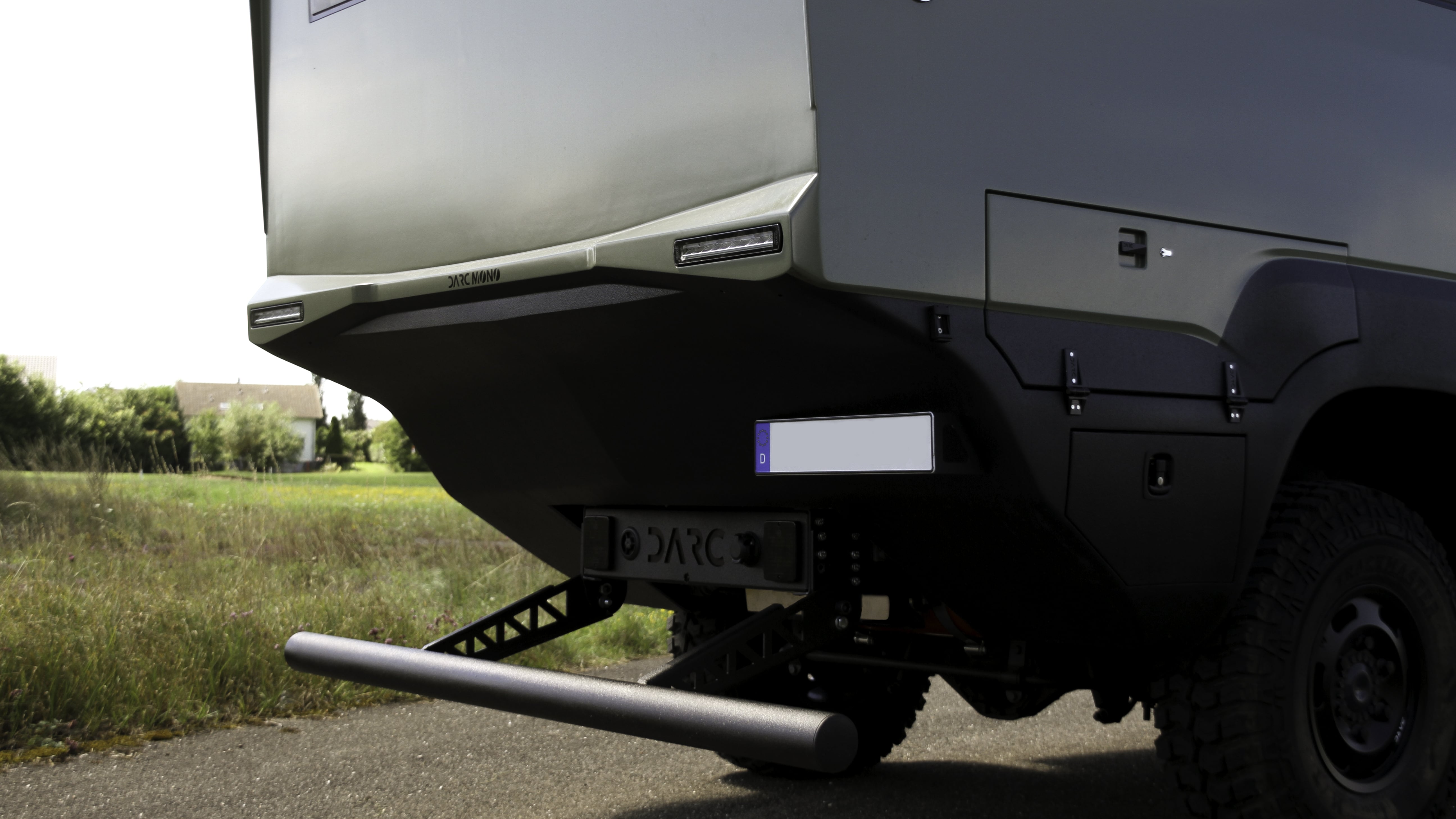 Chassis carousel